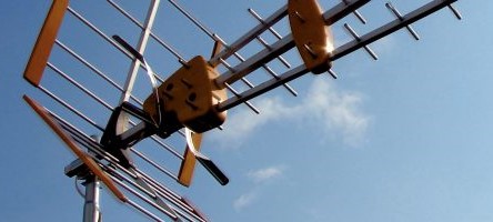 Antena TDT instalada en tejado en Madrid por Andetel